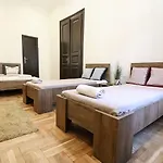 Real Klauzál Apartamento