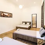 Real Klauzál Apartamento