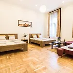 Apartamento Real Klauzál *