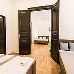 Apartament Real Klauzal *