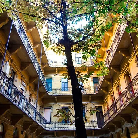 Real Klauzal アパート ブダペスト