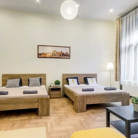 Apartment Real Klauzal *