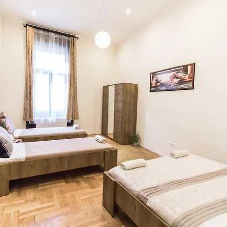 Apartment Real Klauzal