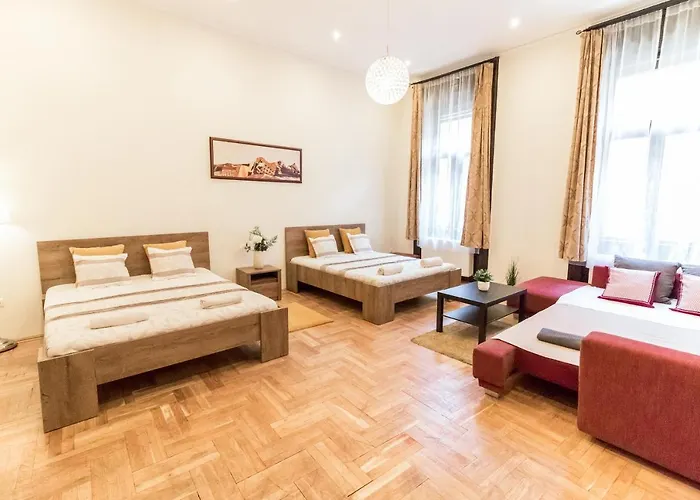 Apartment Real Klauzál